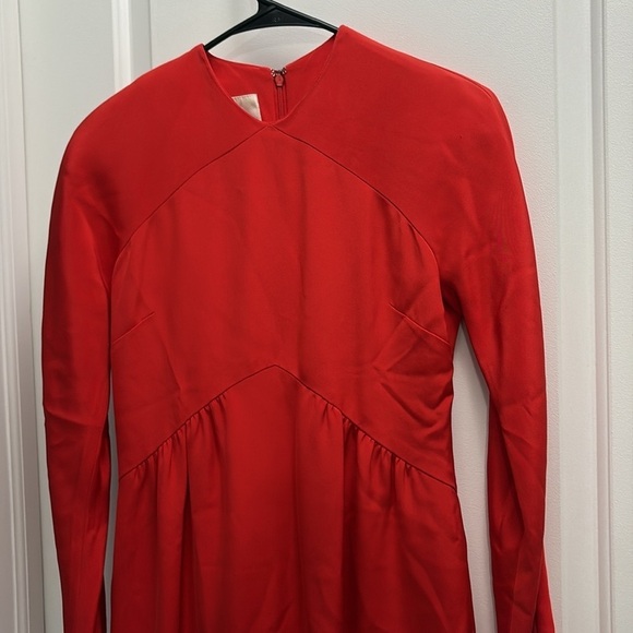 Alexandra Lind Red Dress Size 6 100% Silk - Picture 3 of 11